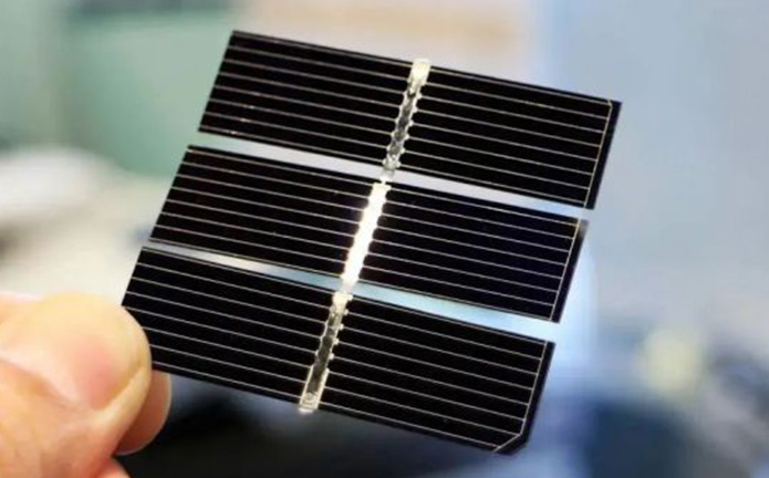 钙钛矿太阳能电池